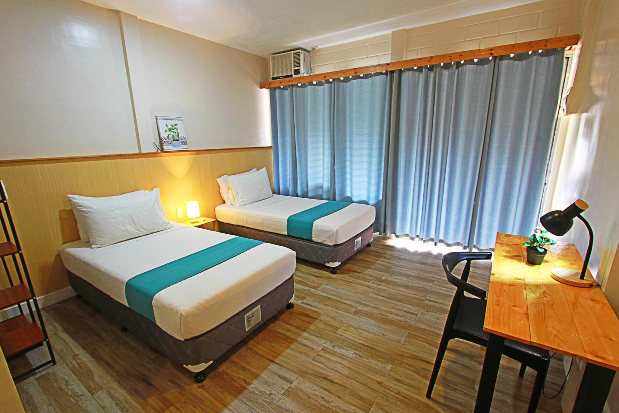 Alona M Panglao Hotel Exterior photo